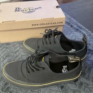 Dr. Martens- Jacy Black Canvas